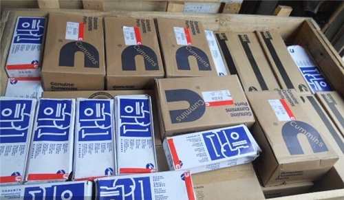康明斯柴油發(fā)動(dòng)機(jī)ISB、ISBe2、ISBe3、ISBe4、QSB4.5、QSB5.9、QSB6.7、ISC、QSC8.3、ISL、ISLe3、ISLe4 和 QSL9 發(fā)動(dòng)機(jī) CM850電子控制系統(tǒng)